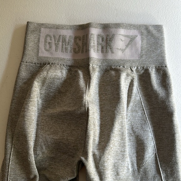 Gymshark - Picture 2 of 2